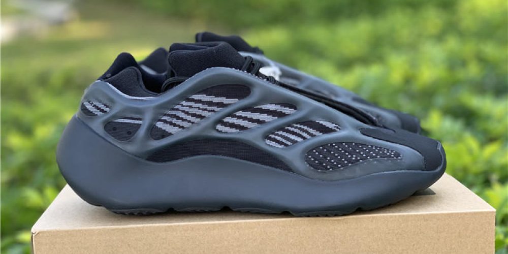 The Top Reasons to Buy Replica Shoes
