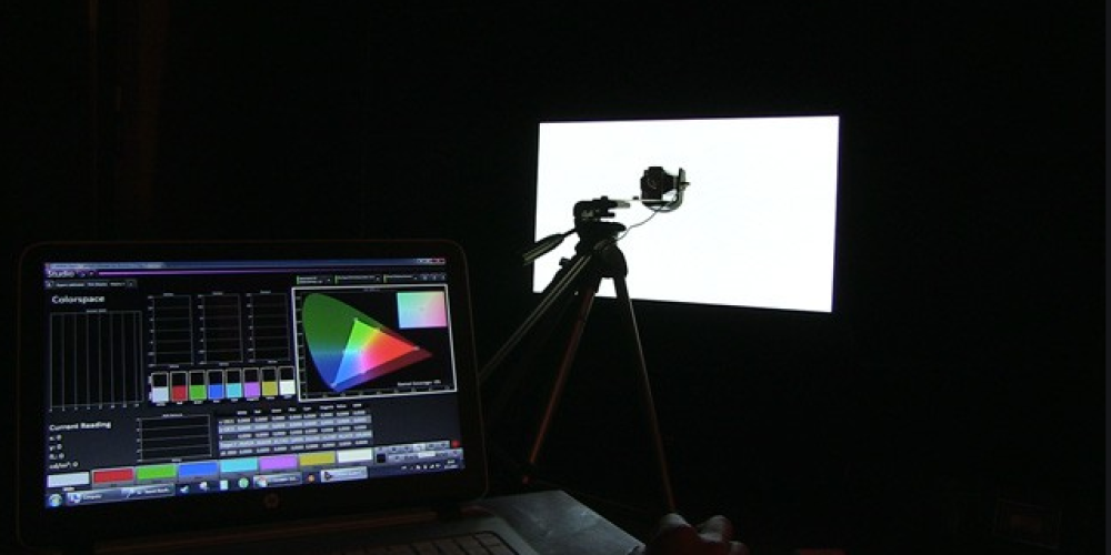 What traits of TV calibration service make it worth considering?